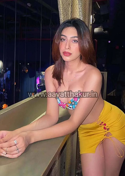 Aarna — Model | Aayat Thakur